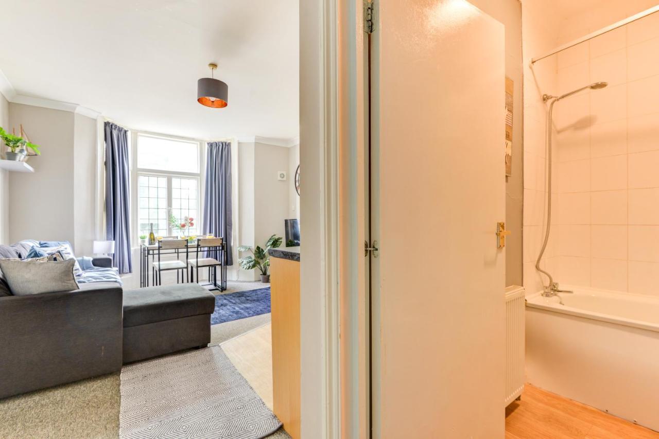 2 Bedroom Apartment - Queens Square Flat 1 ברייטון מראה חיצוני תמונה