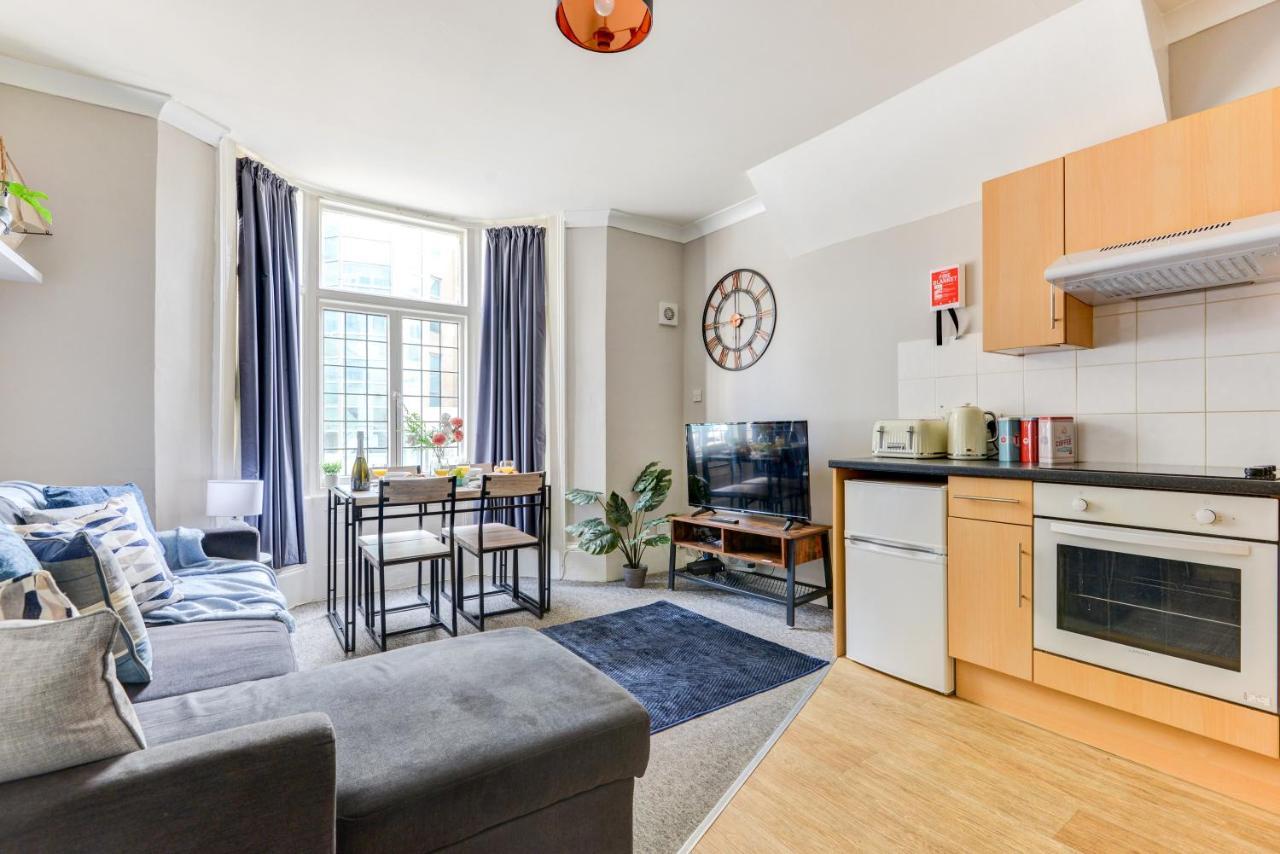 2 Bedroom Apartment - Queens Square Flat 1 ברייטון מראה חיצוני תמונה